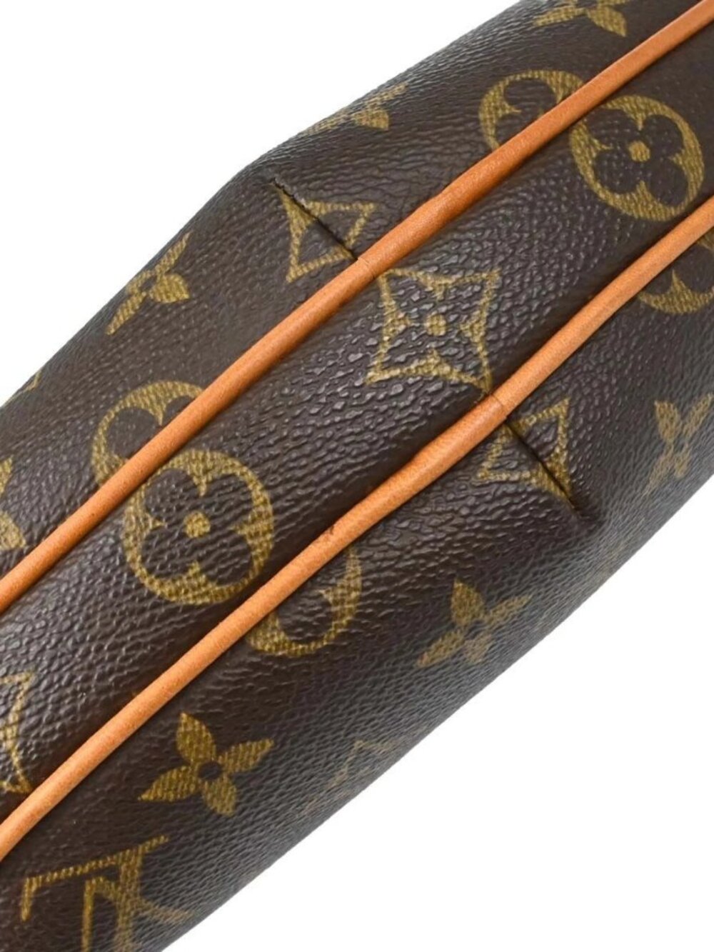 Louis Vuitton Monogram - Picture 4 of 15
